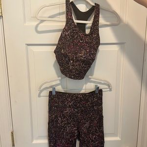 Lululemon hi rise tight leggings and sports bra set